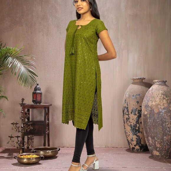 Green Kurta with Elegant Chikankari | Muvvas Boutique - Picture 3 of 5